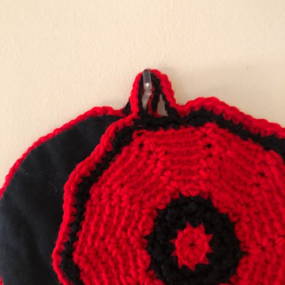 Round Pot Holders, Crochet Gift Under 15, Crochet Small Placemats - Picture 7 of 12